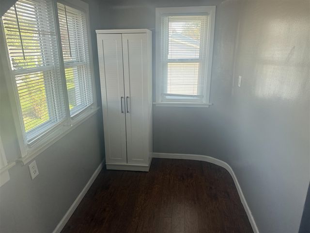 22713 Lanse Street, Saint Clair Shores, MI 48081