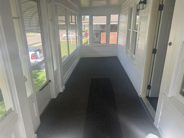 22713 Lanse Street, Saint Clair Shores, MI 48081