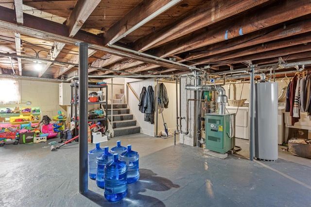 22713 Lanse Street, Saint Clair Shores, MI 48081