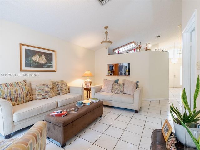 206 SW 159th Way, Sunrise, FL 33326