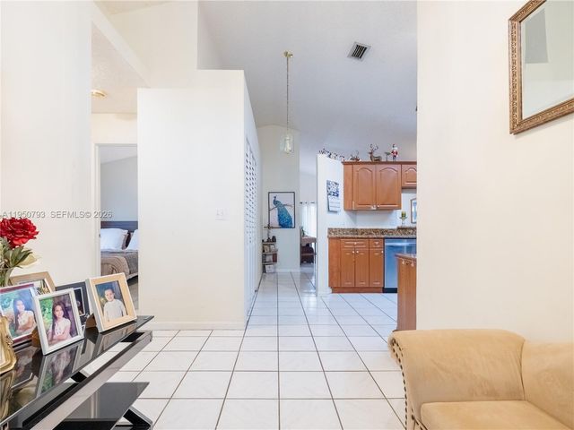 206 SW 159th Way, Sunrise, FL 33326