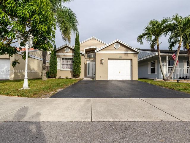 206 SW 159th Way, Sunrise, FL 33326
