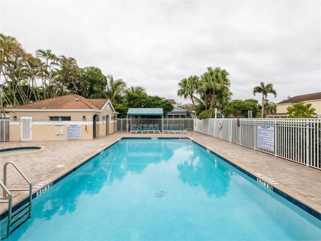 206 SW 159th Way, Sunrise, FL 33326