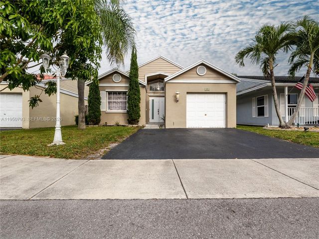 206 SW 159th Way, Sunrise, FL 33326