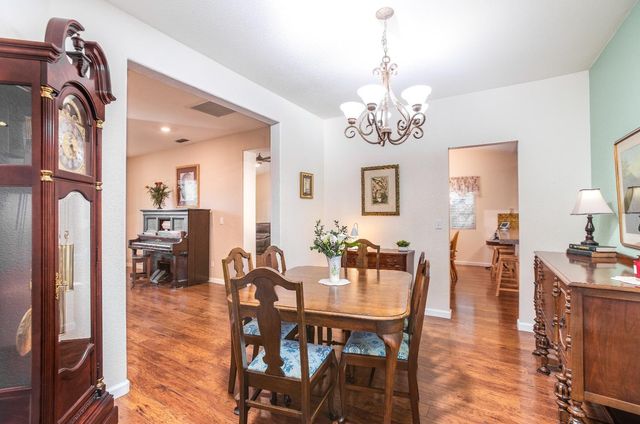 8659 Tegea Way, Elk Grove, CA 95624