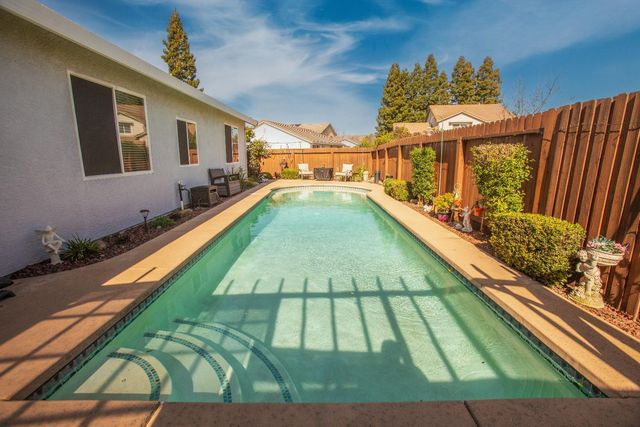 8659 Tegea Way, Elk Grove, CA 95624