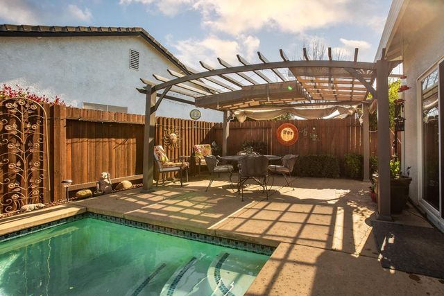 8659 Tegea Way, Elk Grove, CA 95624