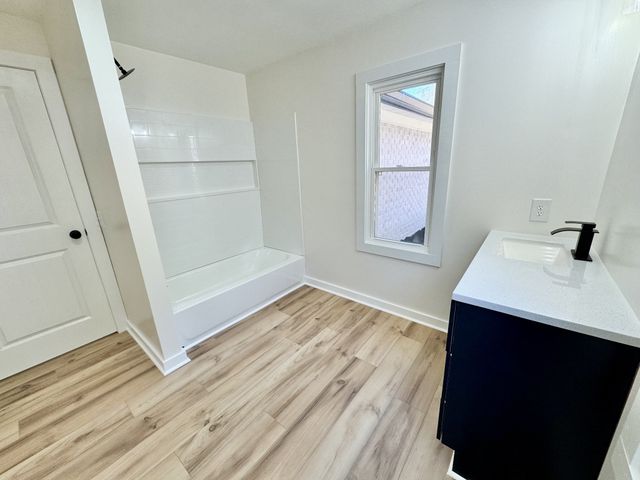 220 Friendship Hollow Rd, S, Pleasant Shade, TN 37145