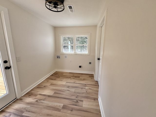 220 Friendship Hollow Rd, S, Pleasant Shade, TN 37145