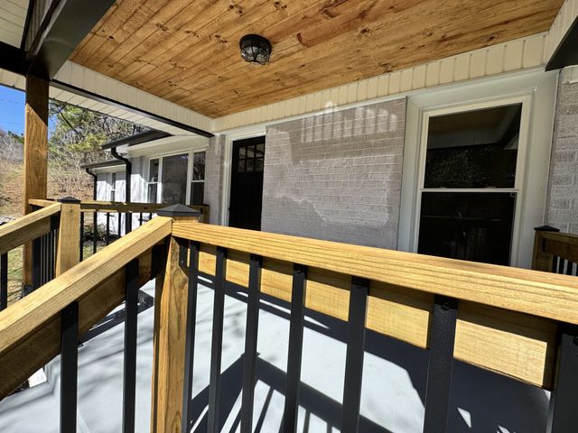 220 Friendship Hollow Rd, S, Pleasant Shade, TN 37145