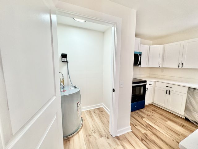 220 Friendship Hollow Rd, S, Pleasant Shade, TN 37145