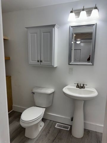 109 Swan Ave, Hohenwald, TN 38462