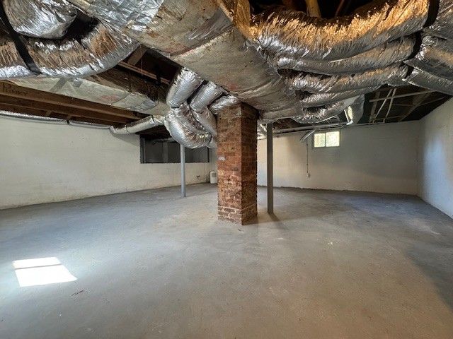 109 Swan Ave, Hohenwald, TN 38462