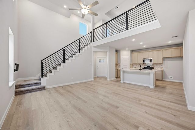 1060 Lilly Lane, Bellville, TX 77418