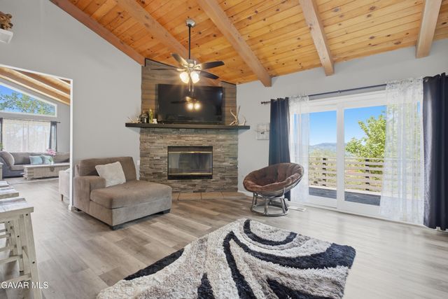 26201 Cumberland Road, Tehachapi, CA 93561
