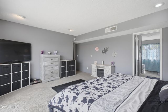 26201 Cumberland Road, Tehachapi, CA 93561