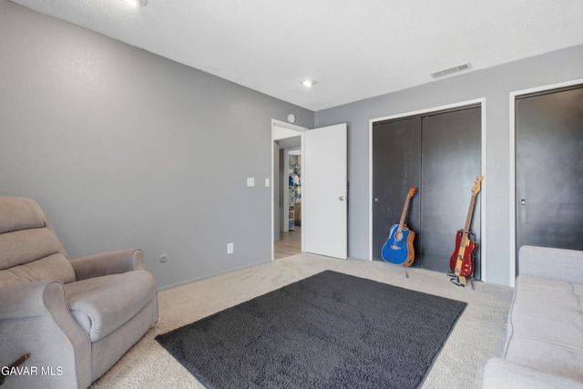 26201 Cumberland Road, Tehachapi, CA 93561