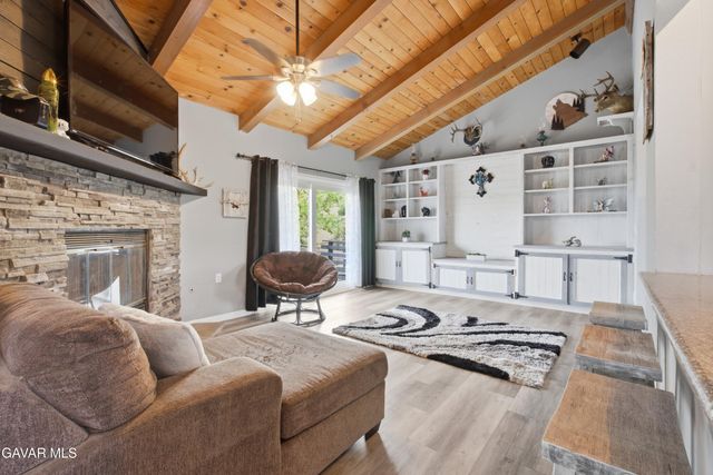 26201 Cumberland Road, Tehachapi, CA 93561