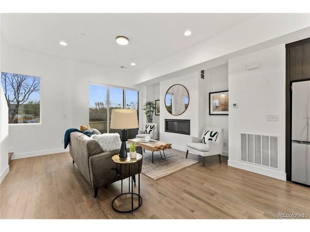 2128 Applewood Dr, Lakewood, CO 80215