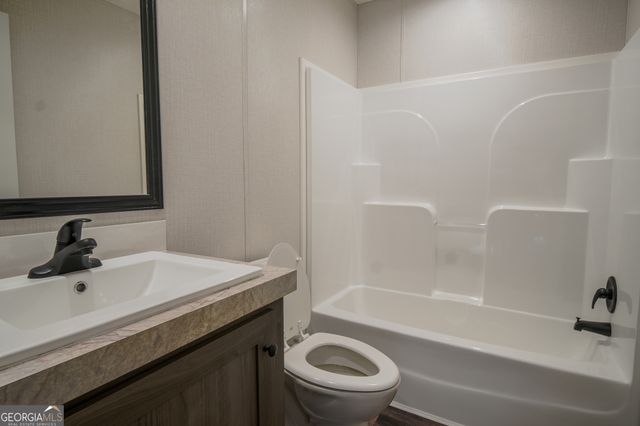 1501 Launius Road, Good Hope, GA 30641