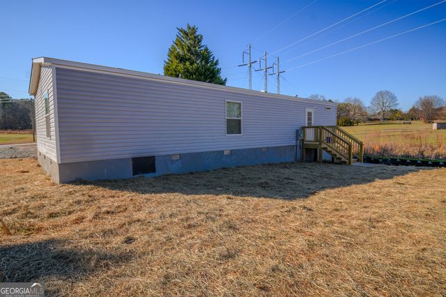 1501 Launius Road, Good Hope, GA 30641