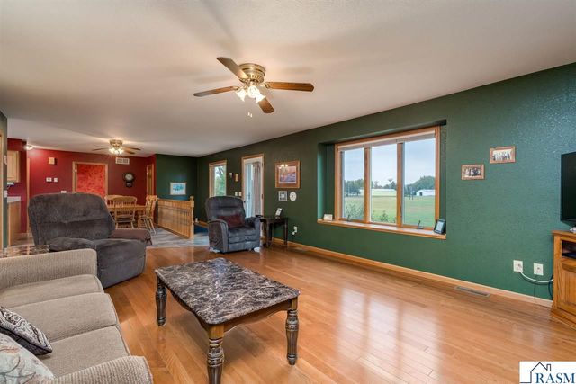 118 Chase Avenue, Nicollet, MN 56074