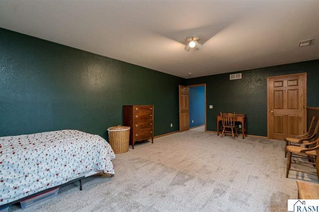 118 Chase Avenue, Nicollet, MN 56074