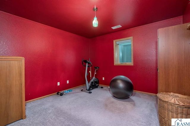 118 Chase Avenue, Nicollet, MN 56074