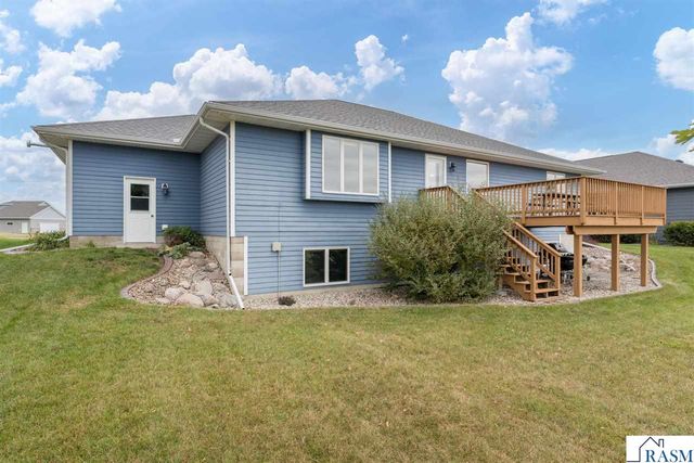 118 Chase Avenue, Nicollet, MN 56074