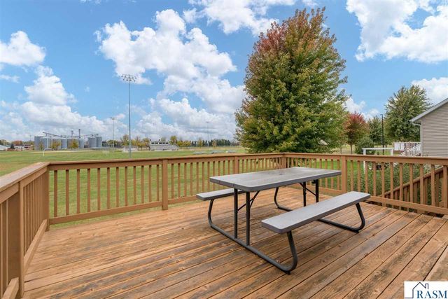 118 Chase Avenue, Nicollet, MN 56074