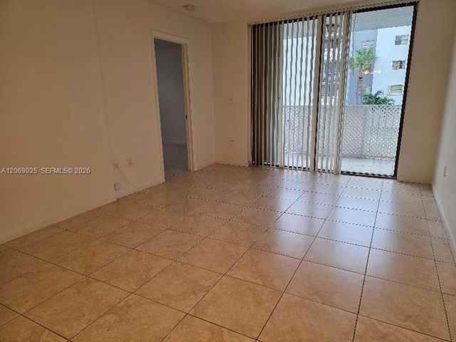 8145 NW 7th Street 201, Miami, FL 33126