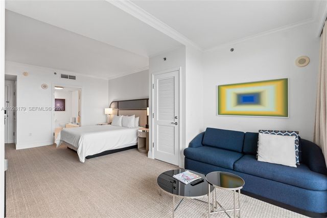 4401 Collins Avenue 2517, Miami Beach, FL 33140