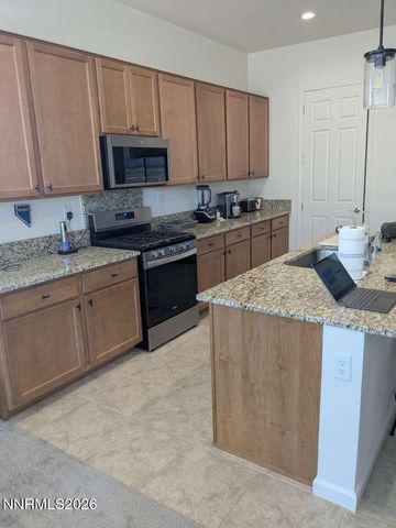 2260 Newberry Way, Sparks, NV 89441
