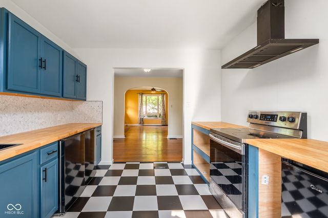 1719 N Lynhurst Drive, Indianapolis, IN 46224