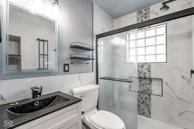 1719 N Lynhurst Drive, Indianapolis, IN 46224