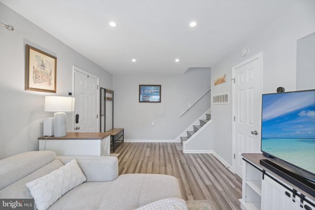 1711 ELKRIDGE DR, Edgewater, MD 21037