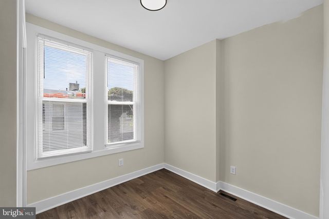 222 E DORSET ST, Philadelphia, PA 19119