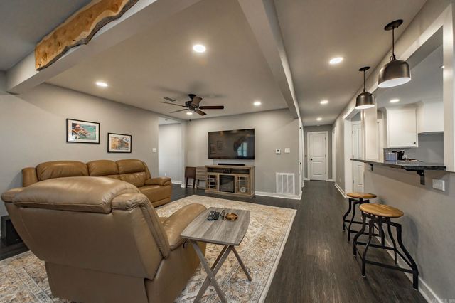 840 Moon Road, Ward, AR 72176