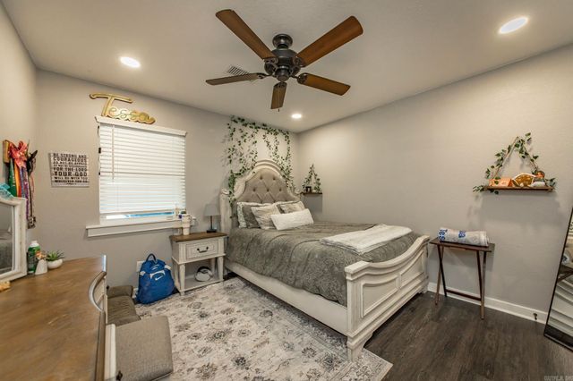 840 Moon Road, Ward, AR 72176