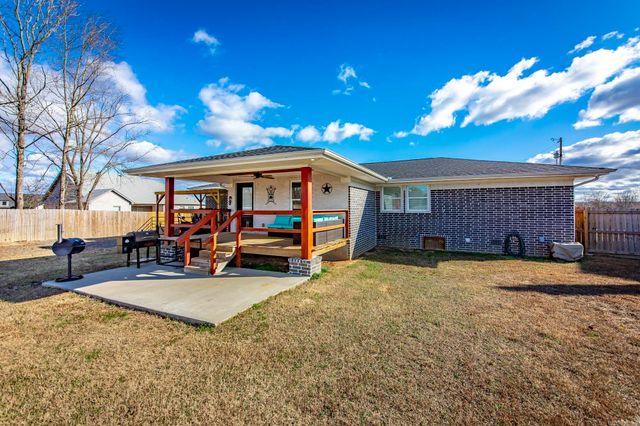 840 Moon Road, Ward, AR 72176