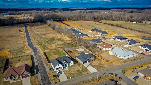 840 Moon Road, Ward, AR 72176