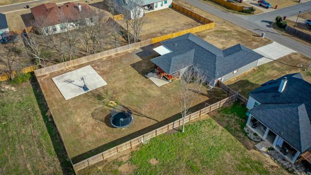 840 Moon Road, Ward, AR 72176