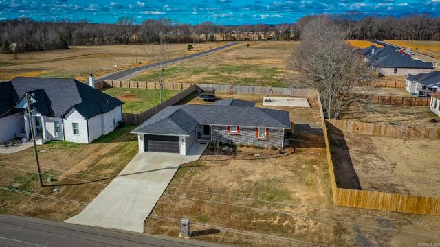 840 Moon Road, Ward, AR 72176