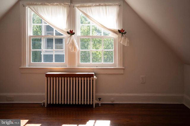 6105 HARVARD, Glen Echo, MD 20812