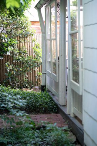 6105 HARVARD, Glen Echo, MD 20812