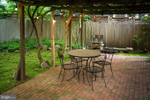 6105 HARVARD, Glen Echo, MD 20812