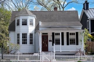 6105 HARVARD, Glen Echo, MD 20812