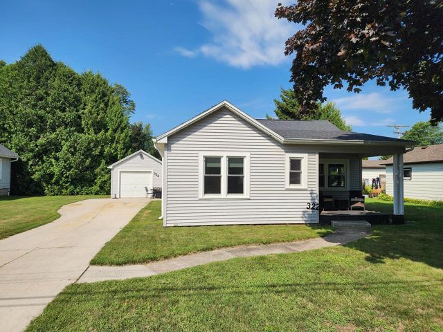 322 N 11th STREET, Oostburg, WI 53070