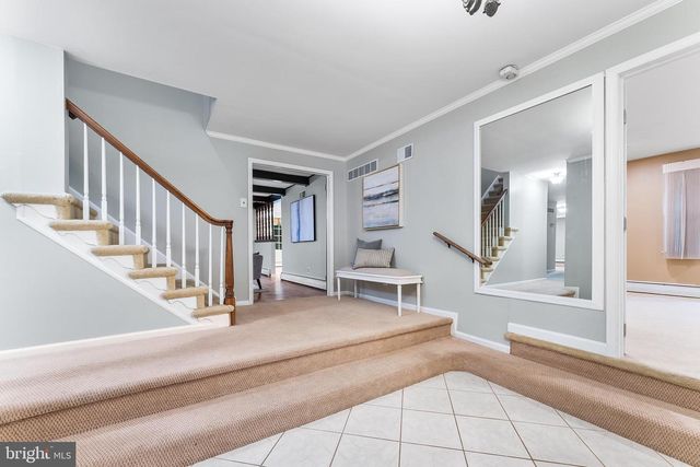 7 DALE DR, Voorhees, NJ 08043