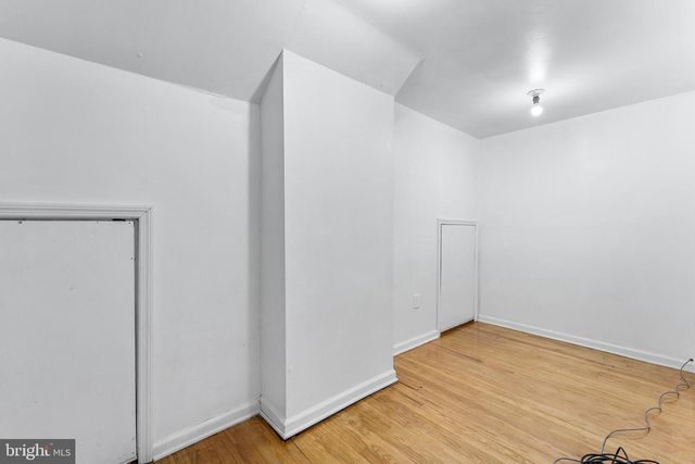 7 DALE DR, Voorhees, NJ 08043